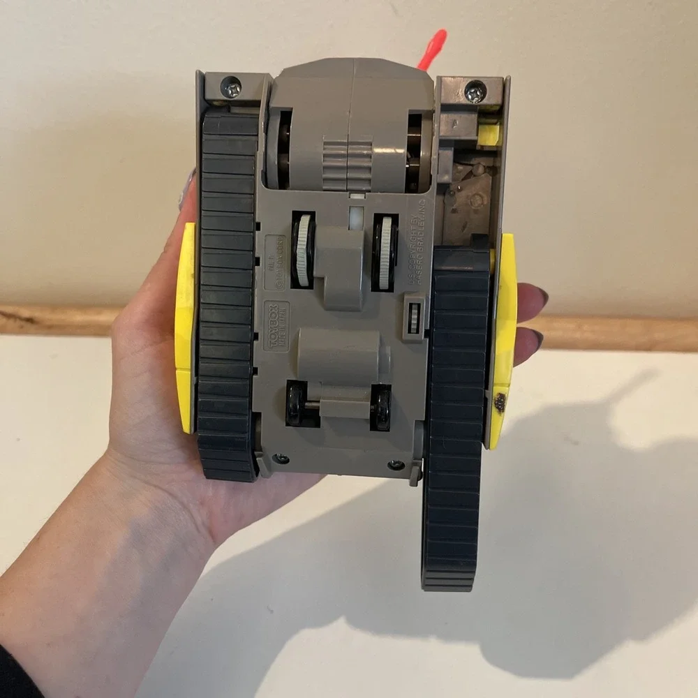 TRANSFORMERS G1 OMEGA SUPREME TANK CLEAN BATTERY COMPARTMENT ORIGINAL Hasbro‎
